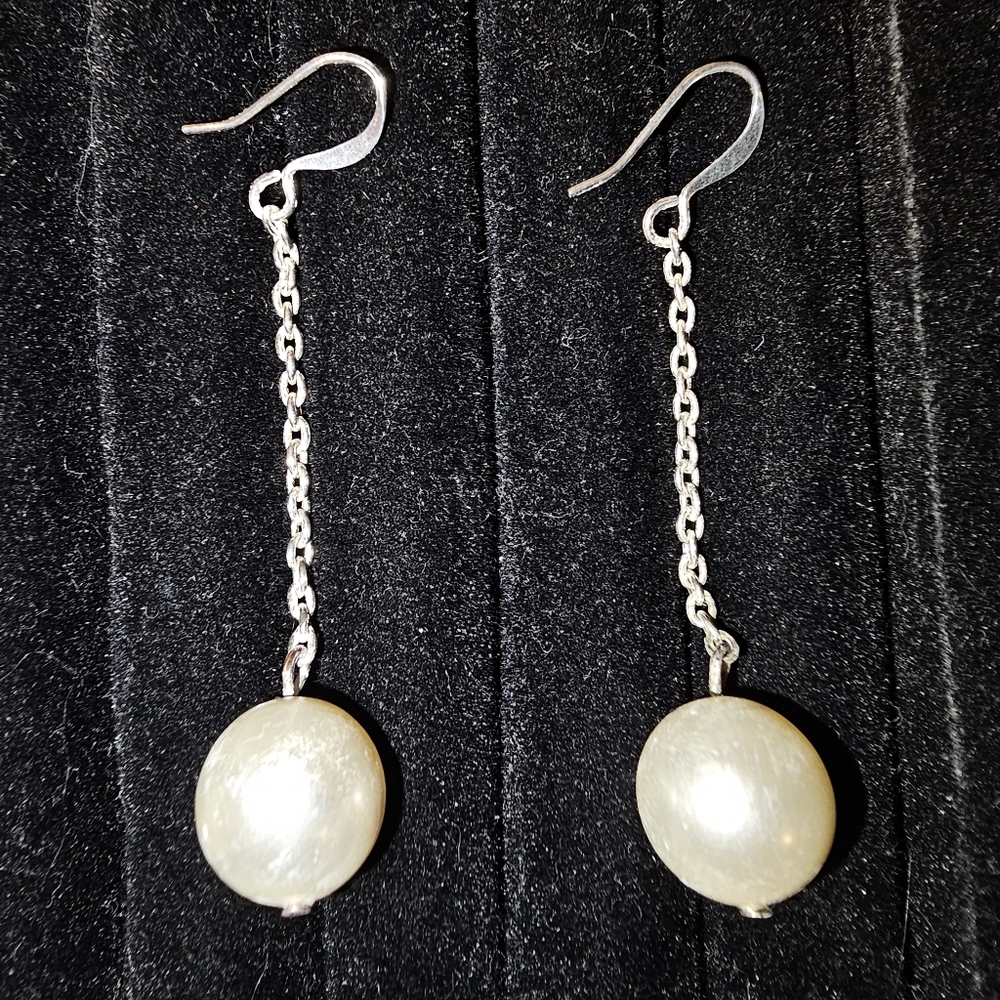 Pearl silver drop earrings
